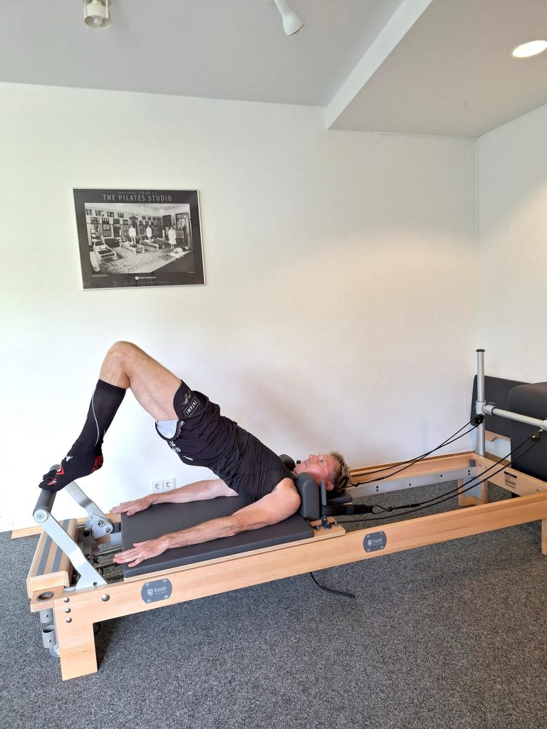 pilates-geraet-reformer-bar